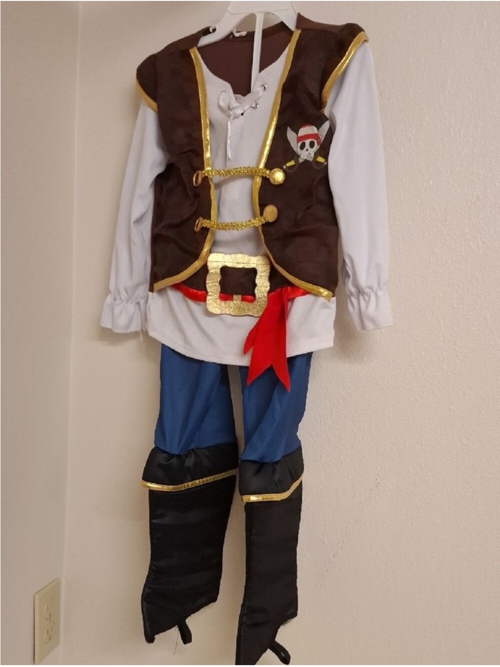 Kids Pirate Costume Set - Black and Red